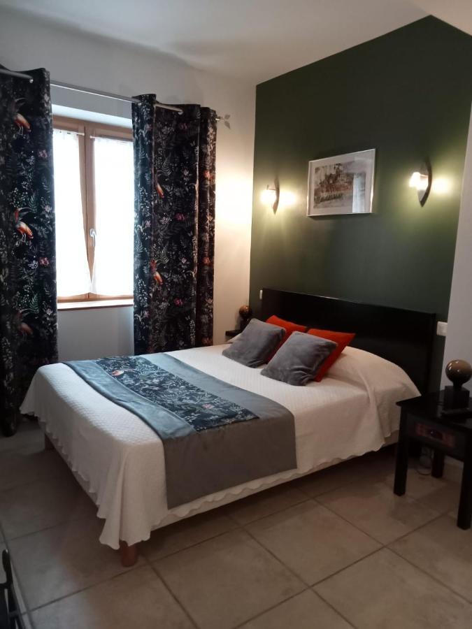 Hotel Bon Encontre Сарла-ла-Канеда Екстер'єр фото